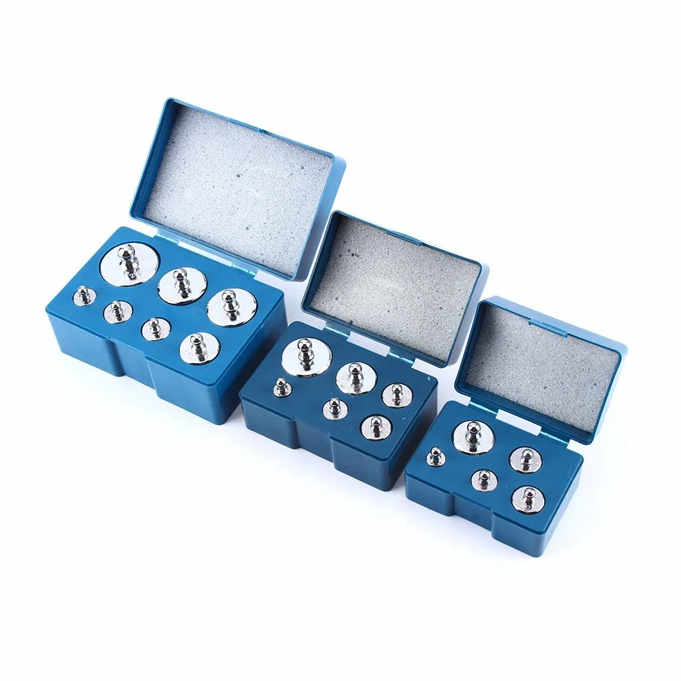 5 Sztuk/6 Sztuk/7 Sztuk/zestaw Zestaw Kalibracyjny Waga Waga Waga Kalibracyjna do Cyfrowej Wagi Jubilerskiej 105g 205g 500g Waga Całkowita