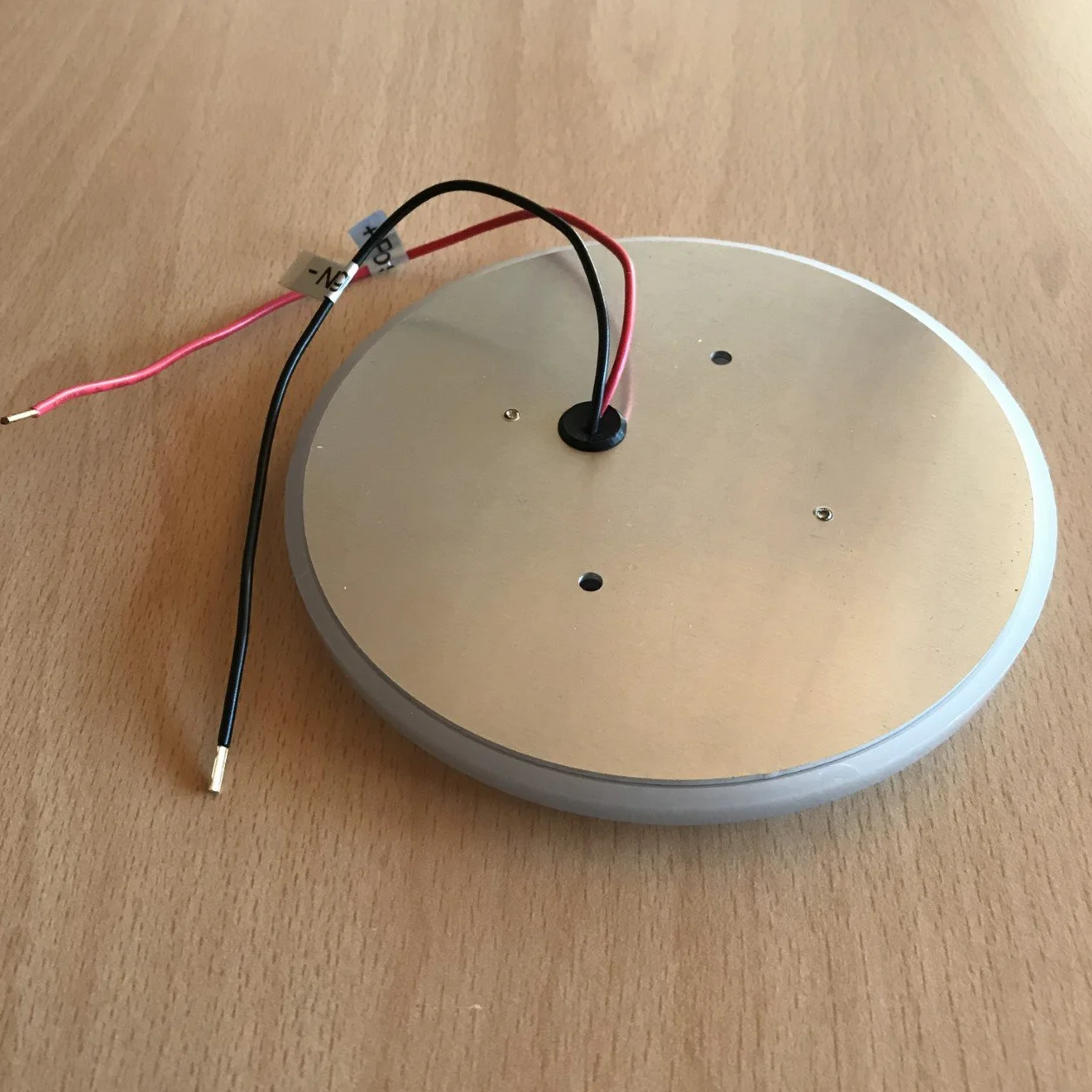 lighteu, 12 V, 7 W (12 x 12 x 1 cm), dwa kolory (ciepła biel/niebieska), lampa sufitowa LED z przełącznikiem nut i dotykowym ściemniaczem do łodzi, jachtu i przyczep kempingowych, kamperów