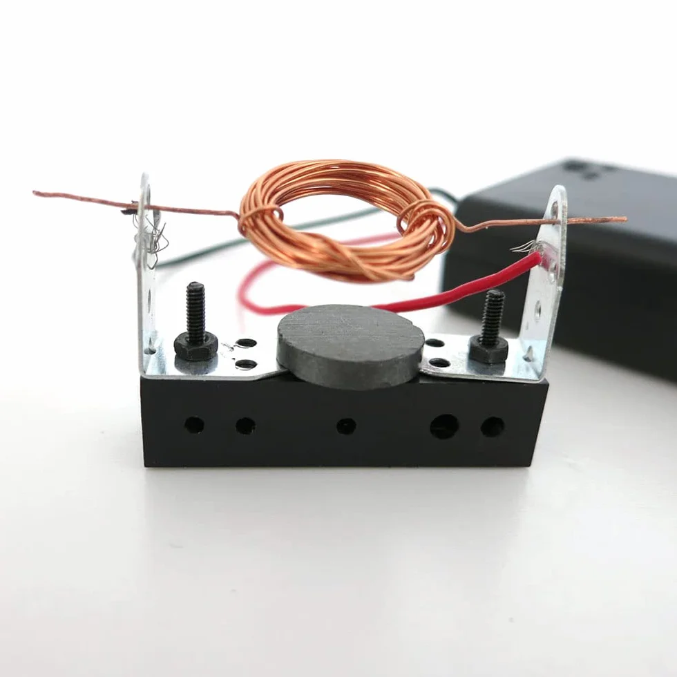 Drut miedziany, 0,5 mm grubość, 10 m długość, emaliowany, magnes, drut magnetyczny, uzwojenie cewka do silnika elektromagnetycznego napędu na cztery koła, model silnika, transformator, uzwojenie cewka