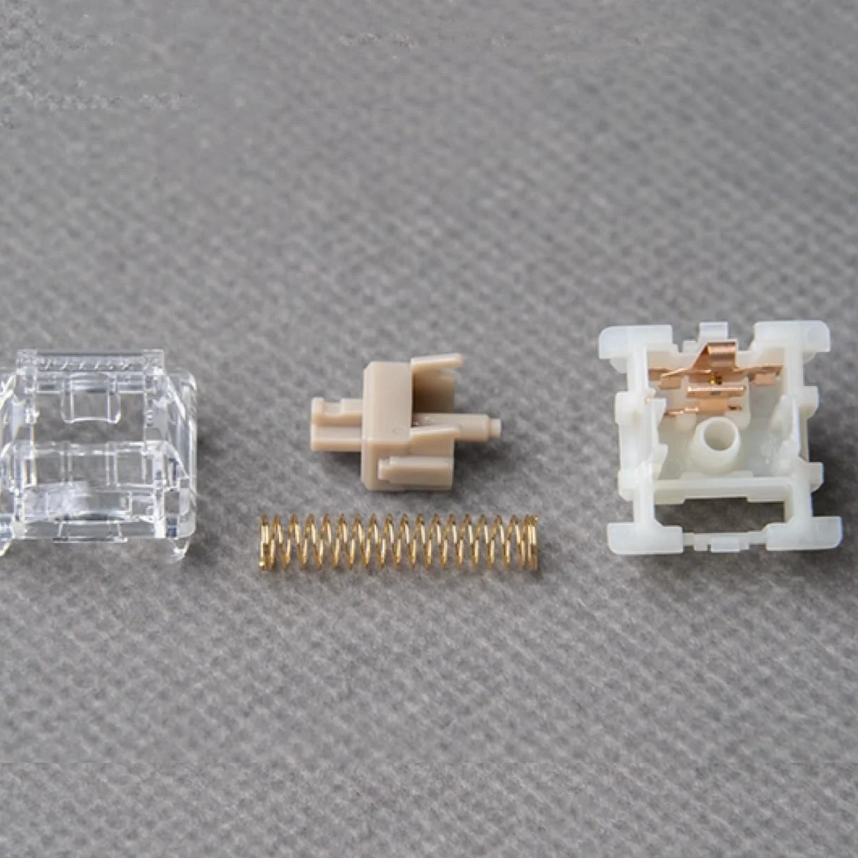 GUYEKS Gateron Baby Racoon 2.0 Przełączniki klawiaturowe, fabrycznie przesmarowane 5-pinowe liniowe 55gf, odpowiednie do mechanicznych klawiatur MX (10 szt.)