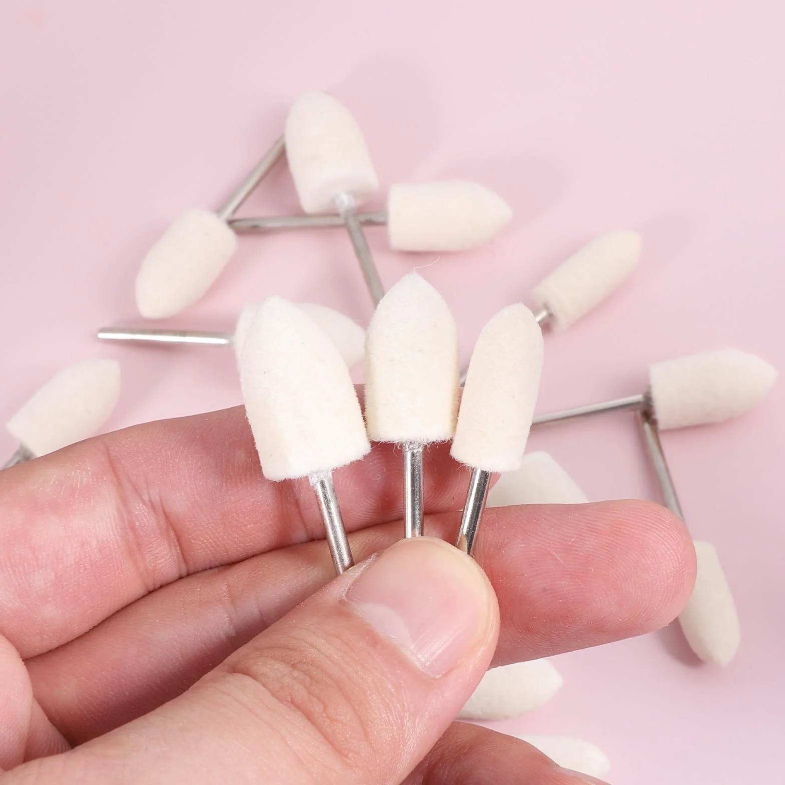 30 sztuk krążków polerskich z filcu wełnianego, wełna filcowa mandrell z trzonkiem 1/8" do narzędzi obrotowych, nasadki polerskie z filcu do polerowania biżuterii, metalu, szkła i obróbki precyzyjnej