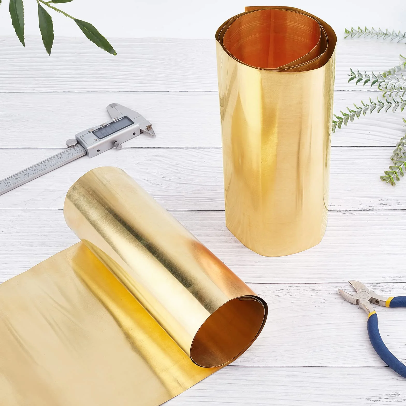 GORGECRAFT 1 m 200 mm szerokości miedziana blacha metalowa blacha o grubości 0,1 mm mosiężna płyta do spawania i lutowania dom DIY materiały do obróbki metalu akcesoria do produkcji biżuterii, złota