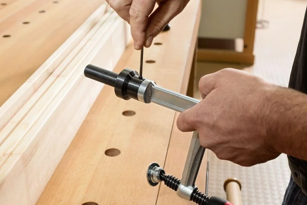 BESSEY ADAPTADOR PARA BANCO DE TRABAJO TW16AW19