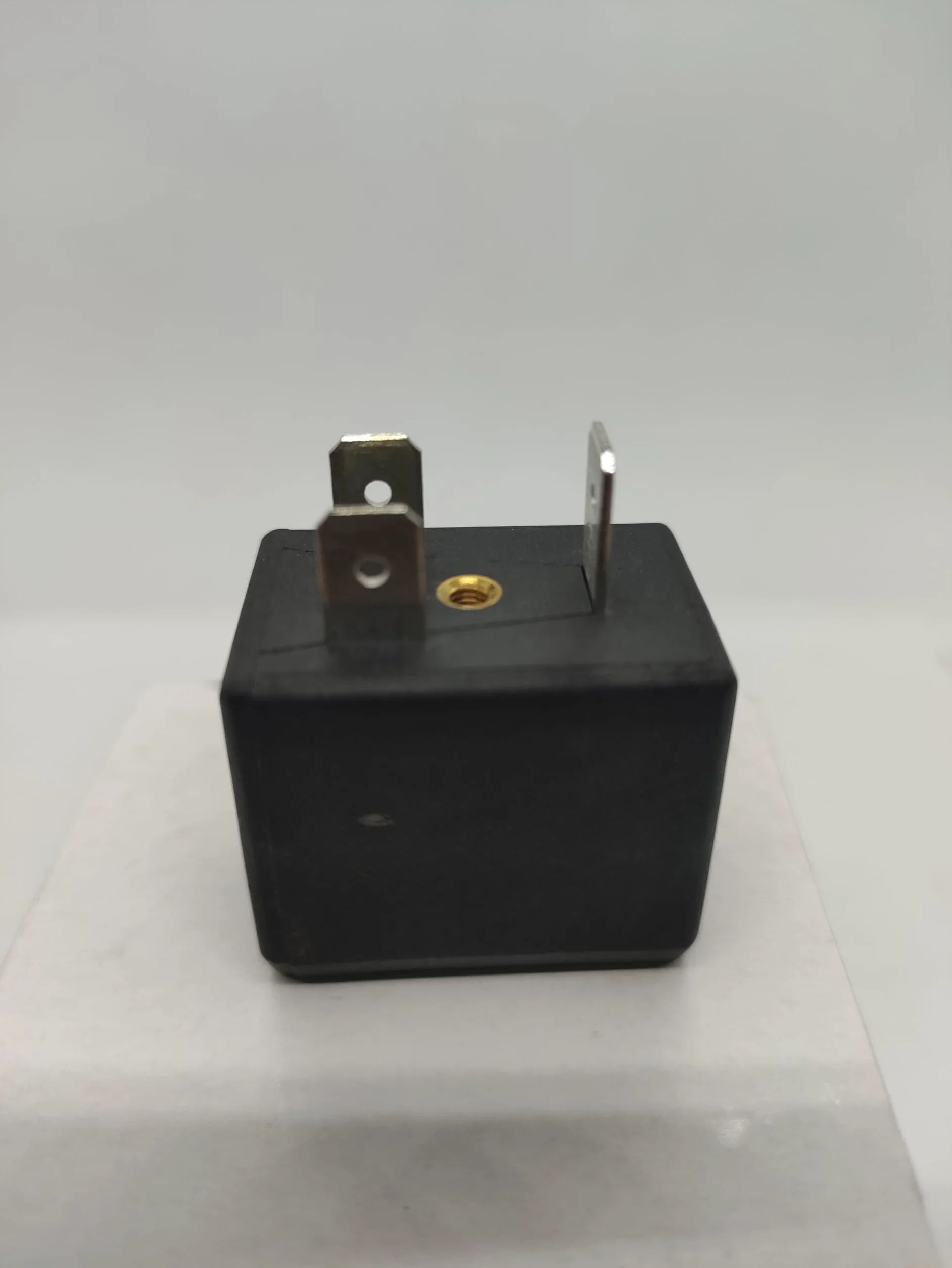DA-0106 UNIVER 24V CEWKA PROSTKOWA U1 Prąd przemienny