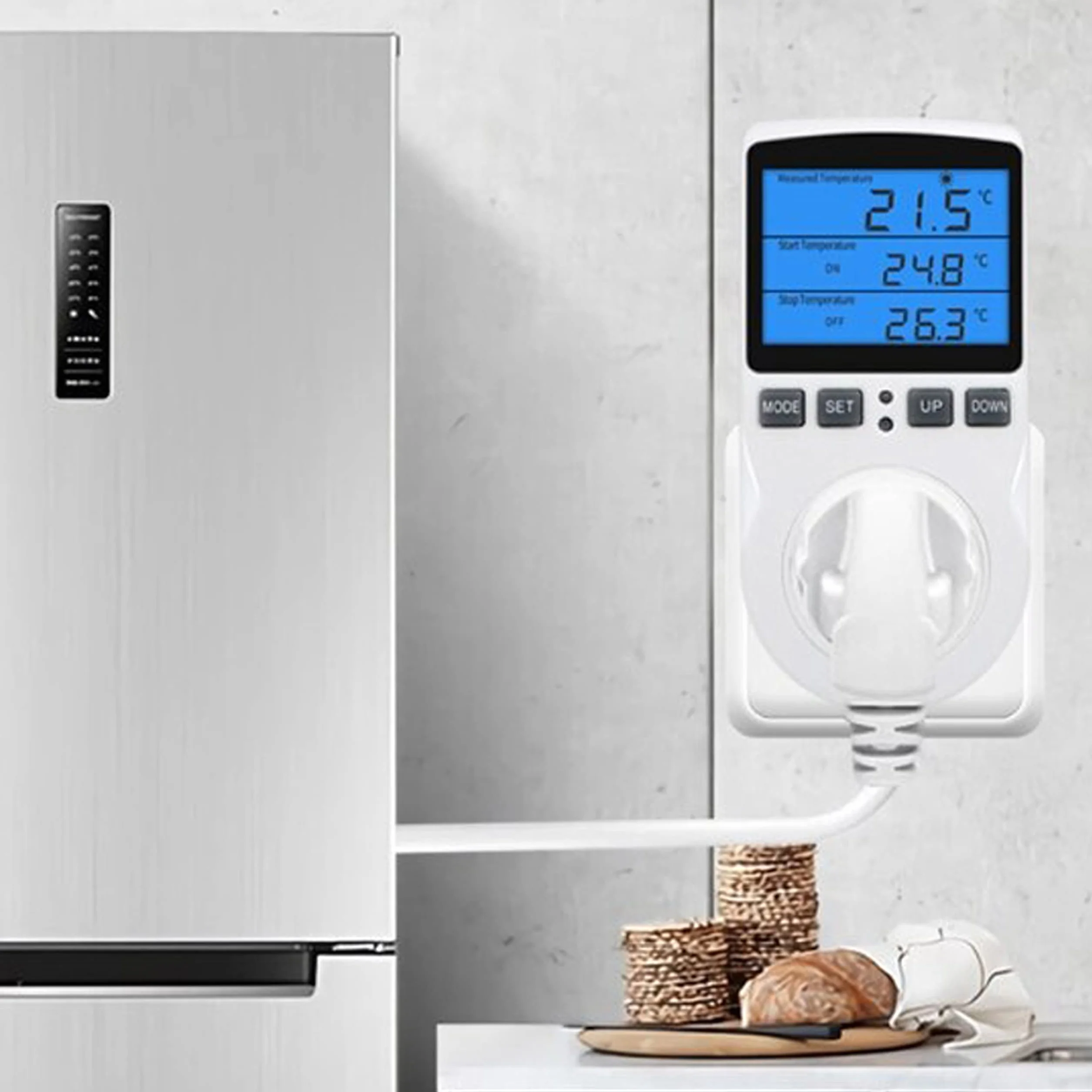 Retoo Termostat do gniazdka z czujnikiem temperatury 250 V LCD