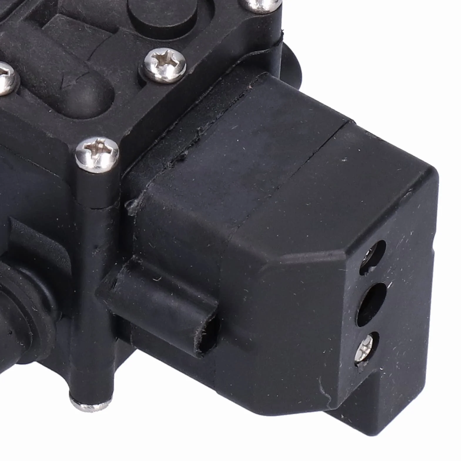 Pompa membranowa 12V 60W 5L/min 0.8Mpa Samozasysająca do nawadniania ogrodu