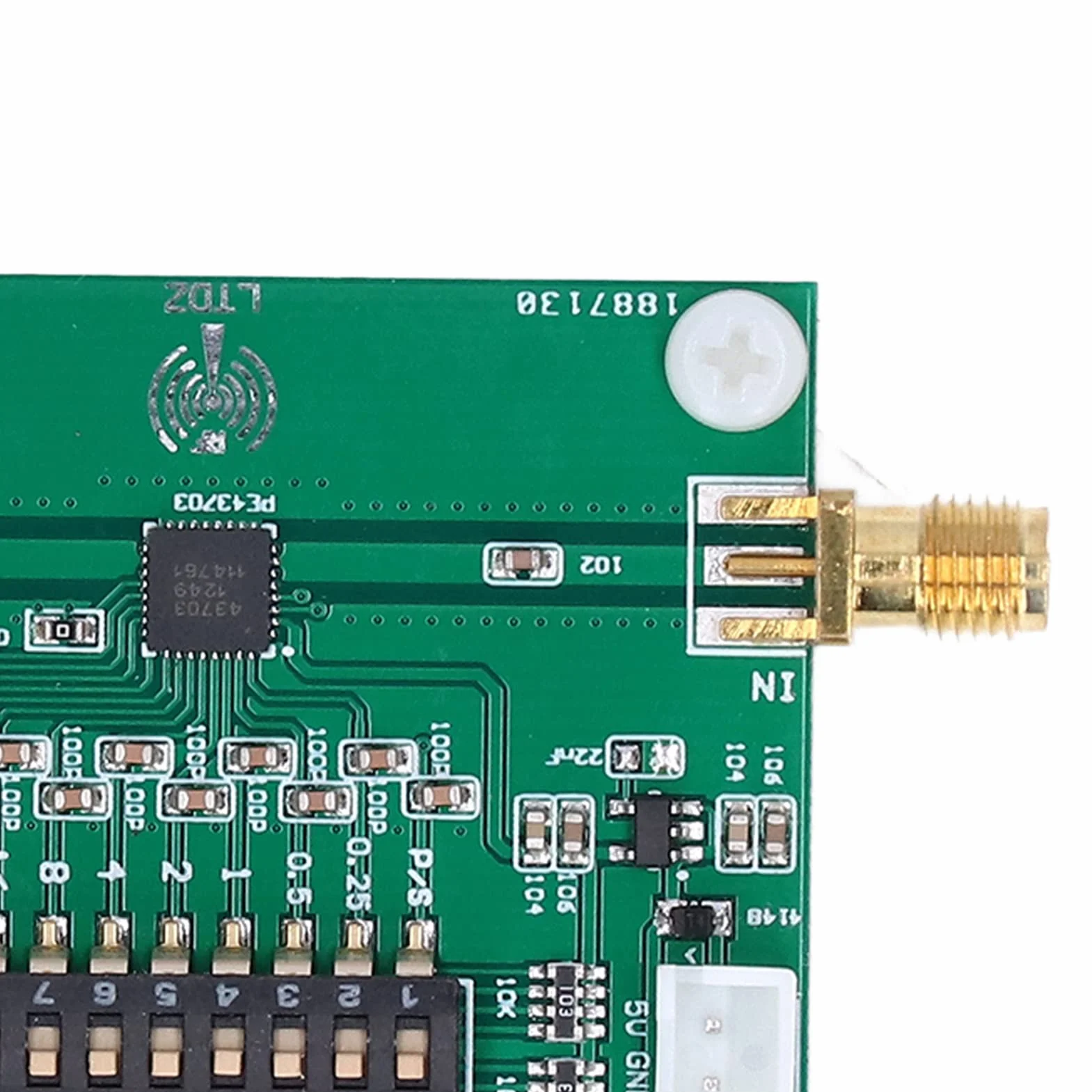 Cyfrowy moduł tłumika RF PE43703 0,25-31,75 DB