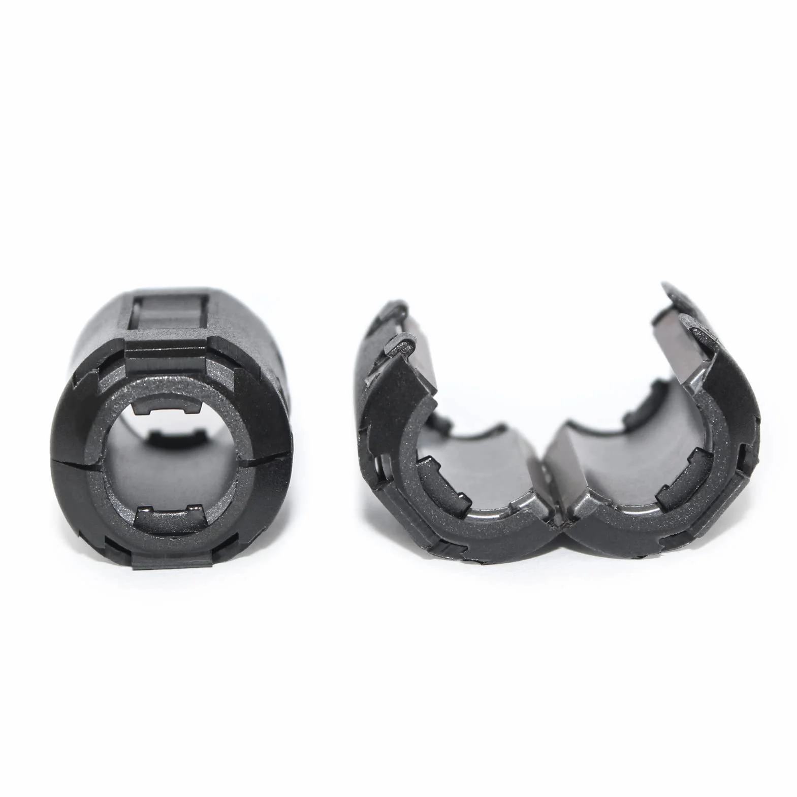 TOJOIN 10SZT Ferrite Bead Clip na Rdzeniu Ferrytowym Tłumik zakłóceń RFI EMI Pierścienie Ferrytowe Klips Kablowy do Telefonu, Telewizora, Głośnika, Radia USB, Sprzętu Audio Średnica Wewnętrzna 7 mm Czarny