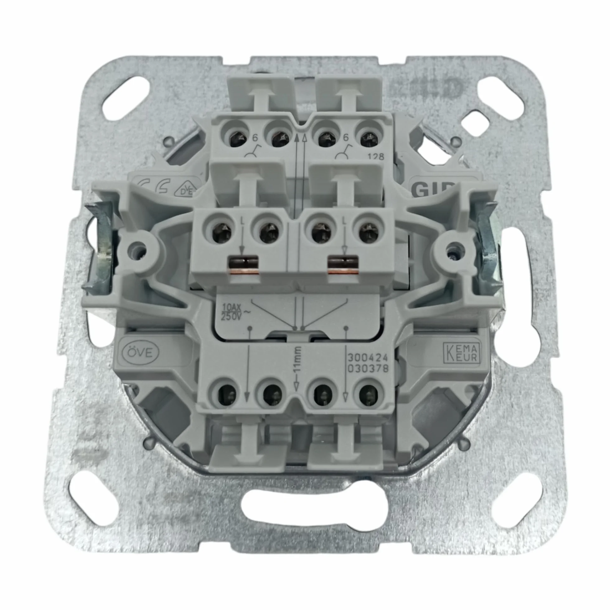 GIRA 312800 przełącznik wymienny 2-drożny IP20