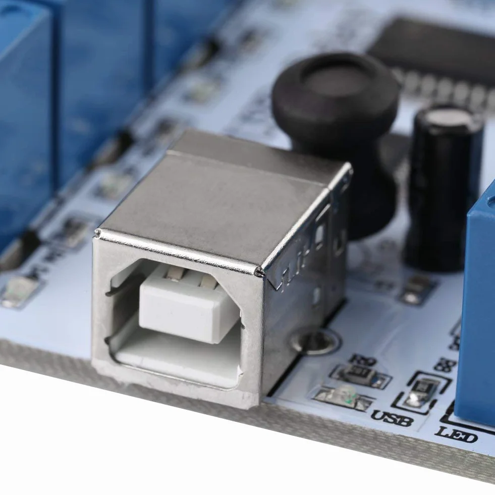 8-kanałowy moduł przekaźnika USB Typ-B Moduł sterujący DC dla robotyki automatyki 12V