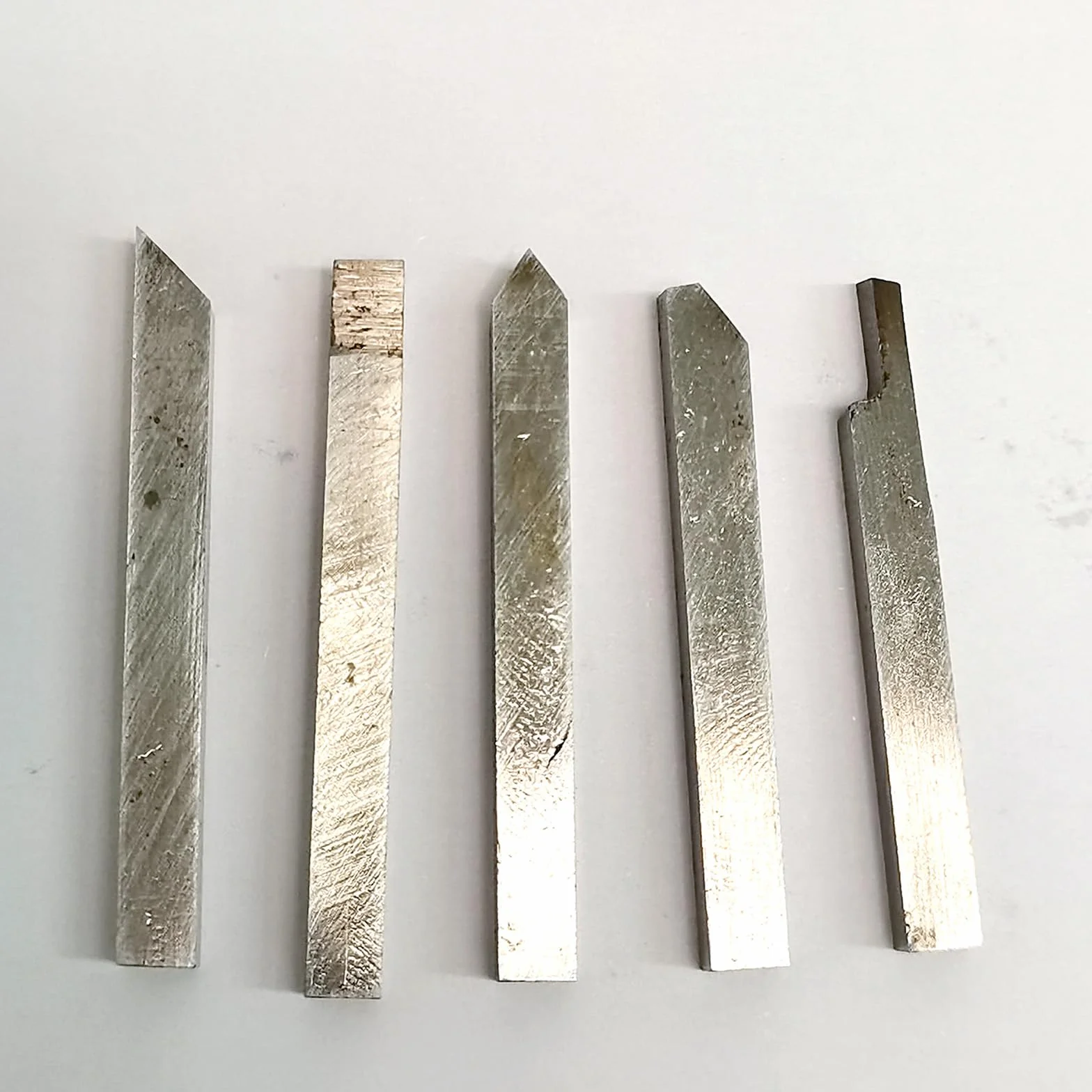 Zestaw narzędzi tokarka z węglików spiekanych 4 x 4 mm do cięcia metalu